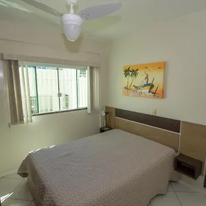 apartamento-204-fundos.santa-catarina-brasil.com/